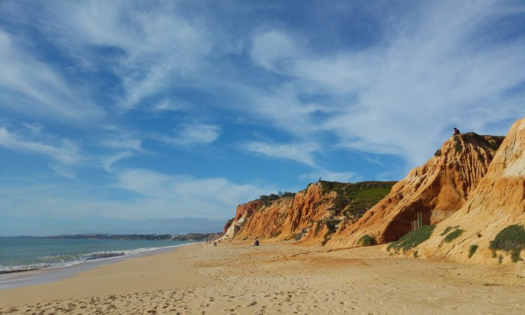 Praia da Falésia, een van de mooiste plekken in Albufeira