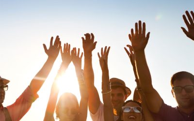 Top 5 Jongerenvakanties voor Zomer 2025: De Ultieme Sunny Beach Ervaring
